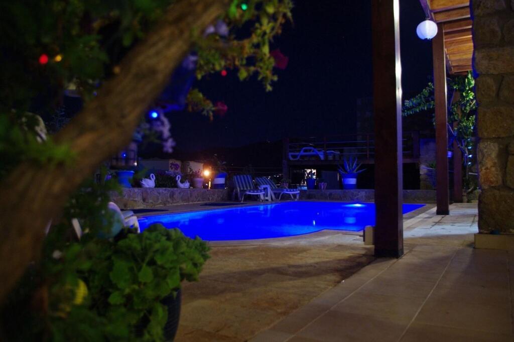 Villa Priene - Gumusluk Private Pool Bagian luar foto